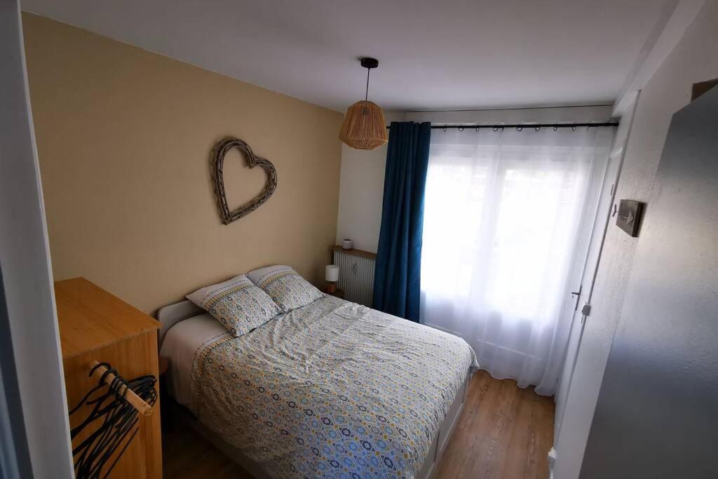Ferienwohnung Le Smile Calais Exterior foto