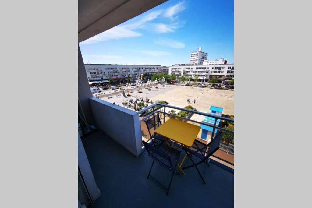 Ferienwohnung Le Smile Calais Exterior foto
